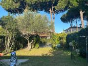 Villetta indipendente in vendita di 120 m² in Via Cortona