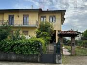 Villetta indipendente in vendita di 120 m² in Via I....