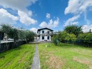 Villetta indipendente in vendita di 131 m² in Via Emilio...