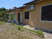 Villetta indipendente in vendita di 135 m² in Via Valle...