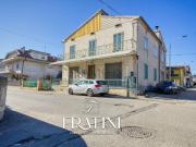 Villetta indipendente in vendita di 140 m² in Via G....