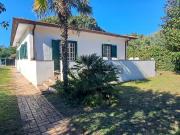 Villetta indipendente in vendita di 140 m² in Viale 4...