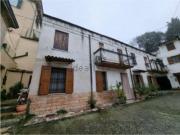 Villetta indipendente in vendita di 142 m² in Via Poiano