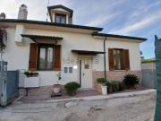 Villetta indipendente in vendita di 149 m² in Via Massa...