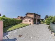 Villetta indipendente in vendita di 150 m² in Via Bassa, 37