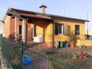 Villetta indipendente in vendita di 150 m² in Via Romea