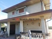 Villetta indipendente in vendita di 156 m² in Via...