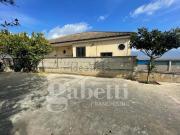 Villetta indipendente in vendita di 160 m² in Strada...