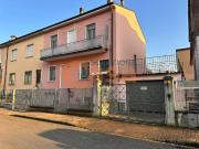 Villetta indipendente in vendita di 160 m² in Via Broni