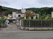 Villetta indipendente in vendita di 160 m² in Via C. A....