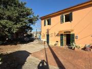 Villetta indipendente in vendita di 160 m² in Via del Gallo