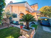 Villetta indipendente in vendita di 164 m² in Via Appiano