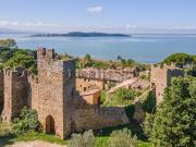 Villetta indipendente in vendita di 1650 m² in Via F.lli...