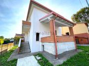 Villetta indipendente in vendita di 170 m² in Via E....