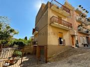 Villetta indipendente in vendita di 170 m² in Via Regina...