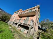 Villetta indipendente in vendita di 170 m² in Via SANTA...