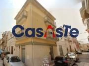Villetta indipendente in vendita di 172 m² in Via Can M....