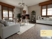 Villetta indipendente in vendita di 173 m² in Via IX...