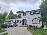 Villetta indipendente in vendita di 180 m² in Via Gatta