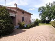 Villetta indipendente in vendita di 180 m² in Via Nobili...