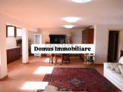 Villetta indipendente in vendita di 180 m² in Via Ser...