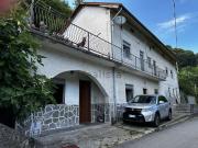 Villetta indipendente in vendita di 182 m² in Via Campolungo