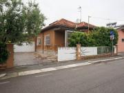 Villetta indipendente in vendita di 185 m² in Via Primo...