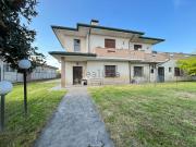 Villetta indipendente in vendita di 187 m² in Via Roma