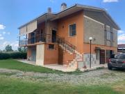 Villetta indipendente in vendita di 190 m² in Strada DEI...