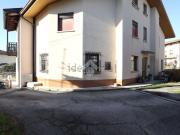 Villetta indipendente in vendita di 190 m² in Via Adige, 39