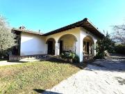 Villetta indipendente in vendita di 190 m² in Via Castagnara