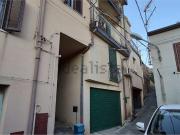 Villetta indipendente in vendita di 190 m² in Via Croce...
