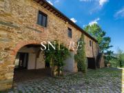 Villetta indipendente in vendita di 190 m² in Via Volterrana