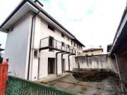 Villetta indipendente in vendita di 192 m² in Via I Maggio