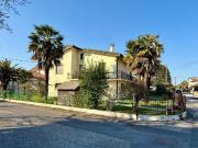 Villetta indipendente in vendita di 195 m² in Via Lago...