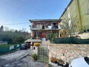 Villetta indipendente in vendita di 195 m² in Via Valle...