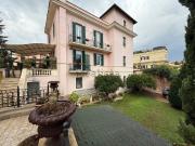 Villetta indipendente in vendita di 200 m² in Via...