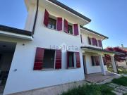 Villetta indipendente in vendita di 200 m² in Via Motte, 47