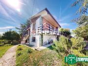 Villetta indipendente in vendita di 200 m² in Via S....