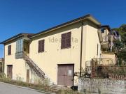 Villetta indipendente in vendita di 200 m² in Via Villa...