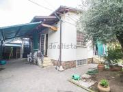 Villetta indipendente in vendita di 205 m² in Via della Pace