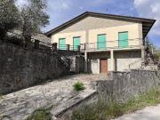 Villetta indipendente in vendita di 210 m² in Frazione...