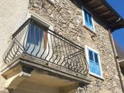 Villetta indipendente in vendita di 210 m² in Via Rosolo