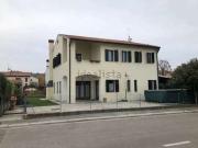 Villetta indipendente in vendita di 211 m² in Via San...