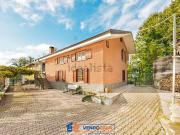 Villetta indipendente in vendita di 214 m² in Via...