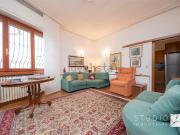 Villetta indipendente in vendita di 215 m² in Via Barsanti