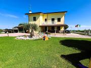 Villetta indipendente in vendita di 215 m² in Via Brussa, 44