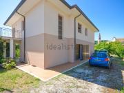 Villetta indipendente in vendita di 215 m² in Via Roma
