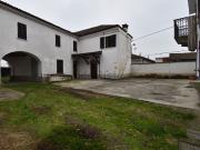 Villetta a schiera in vendita di 216 m² in Piazza Anita...