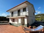 Villetta indipendente in vendita di 217 m² in Via...